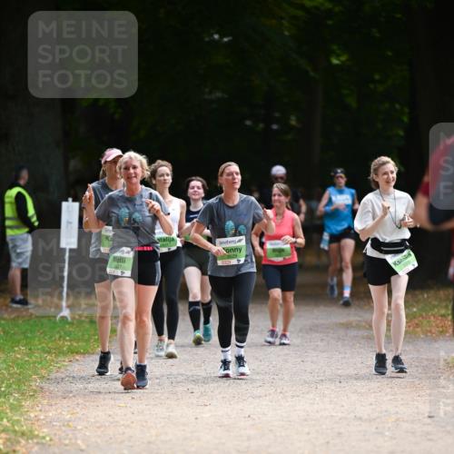 31.08.2025 - 21. Blankeneser Heldenlauf Dr. Thomas Lammeyer http://msf.ph/oto/8640009 31.08.2025 10:59:06 Laufen 3529, 3527, 3309 meine-sportfotos.de