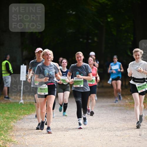 31.08.2025 - 21. Blankeneser Heldenlauf Dr. Thomas Lammeyer http://msf.ph/oto/8640020 31.08.2025 10:59:07 Laufen 3527, 3529, 620, 3309 meine-sportfotos.de
