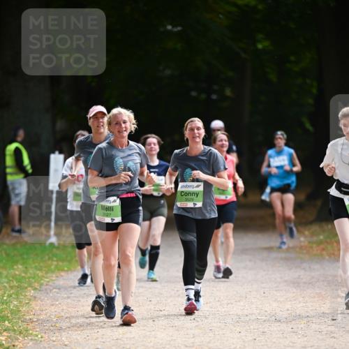 31.08.2025 - 21. Blankeneser Heldenlauf Dr. Thomas Lammeyer http://msf.ph/oto/8640026 31.08.2025 10:59:07 Laufen 3527, 3529 meine-sportfotos.de