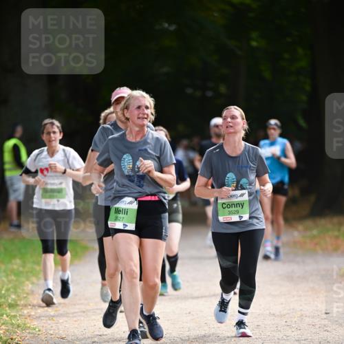31.08.2025 - 21. Blankeneser Heldenlauf Dr. Thomas Lammeyer http://msf.ph/oto/8640038 31.08.2025 10:59:09 Laufen 3527, 3529 meine-sportfotos.de