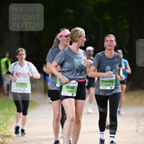31.08.2025 - 21. Blankeneser Heldenlauf Dr. Thomas Lammeyer http://msf.ph/oto/8640047 31.08.2025 10:59:11 Laufen 3527, 3529 meine-sportfotos.de
