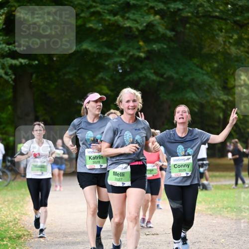 31.08.2025 - 21. Blankeneser Heldenlauf Dr. Thomas Lammeyer http://msf.ph/oto/8640060 31.08.2025 10:59:13 Laufen 3528, 4, 3529, 3527 meine-sportfotos.de