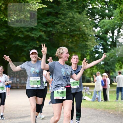 31.08.2025 - 21. Blankeneser Heldenlauf Dr. Thomas Lammeyer http://msf.ph/oto/8640068 31.08.2025 10:59:15 Laufen 3528, 3527, 3529 meine-sportfotos.de