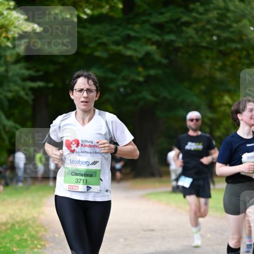 31.08.2025 - 21. Blankeneser Heldenlauf Dr. Thomas Lammeyer http://msf.ph/oto/8640082 31.08.2025 10:59:17 Laufen 3711 meine-sportfotos.de