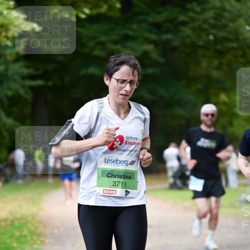 31.08.2025 - 21. Blankeneser Heldenlauf Dr. Thomas Lammeyer http://msf.ph/oto/8640085 31.08.2025 10:59:18 Laufen 3711 meine-sportfotos.de