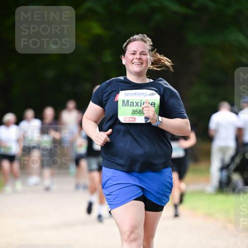31.08.2025 - 21. Blankeneser Heldenlauf Dr. Thomas Lammeyer http://msf.ph/oto/8640118 31.08.2025 10:59:24 Laufen 0, 3589 meine-sportfotos.de