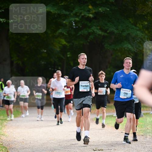 31.08.2025 - 21. Blankeneser Heldenlauf Dr. Thomas Lammeyer http://msf.ph/oto/8640127 31.08.2025 10:59:26 Laufen 4017, 4013 meine-sportfotos.de