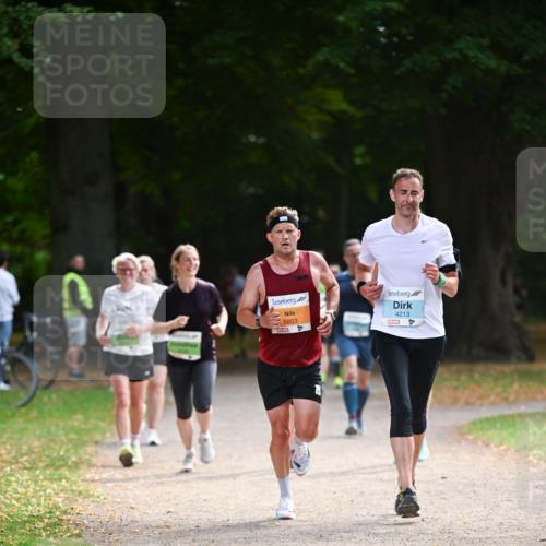31.08.2025 - 21. Blankeneser Heldenlauf Dr. Thomas Lammeyer http://msf.ph/oto/8640142 31.08.2025 10:59:28 Laufen 5803, 4213 meine-sportfotos.de