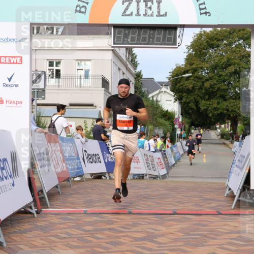 31.08.2025 - 21. Blankeneser Heldenlauf Strokosch-Dieckow http://msf.ph/oto/8640143 31.08.2025 09:45:29 Ziel 1148 meine-sportfotos.de
