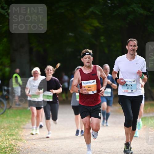 31.08.2025 - 21. Blankeneser Heldenlauf Dr. Thomas Lammeyer http://msf.ph/oto/8640146 31.08.2025 10:59:29 Laufen 5803, 4213 meine-sportfotos.de
