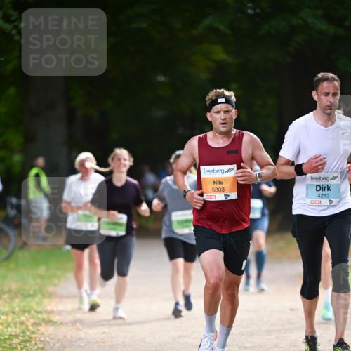 31.08.2025 - 21. Blankeneser Heldenlauf Dr. Thomas Lammeyer http://msf.ph/oto/8640150 31.08.2025 10:59:29 Laufen 5803, 4213 meine-sportfotos.de