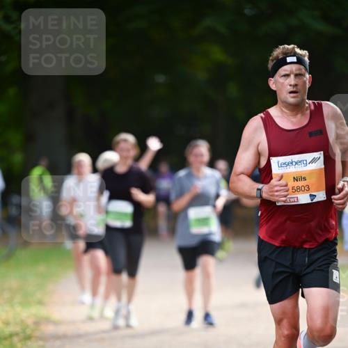 31.08.2025 - 21. Blankeneser Heldenlauf Dr. Thomas Lammeyer http://msf.ph/oto/8640159 31.08.2025 10:59:30 Laufen 5803 meine-sportfotos.de
