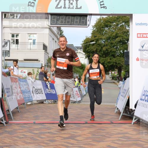 31.08.2025 - 21. Blankeneser Heldenlauf Strokosch-Dieckow http://msf.ph/oto/8640172 31.08.2025 09:45:17 Ziel 1015, 1026, 1146 meine-sportfotos.de