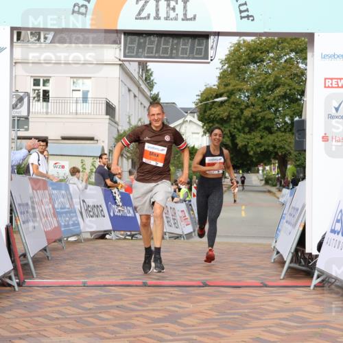 31.08.2025 - 21. Blankeneser Heldenlauf Strokosch-Dieckow http://msf.ph/oto/8640209 31.08.2025 09:45:17 Ziel 1015, 1026, 1146 meine-sportfotos.de