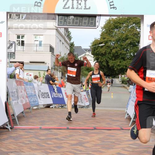 31.08.2025 - 21. Blankeneser Heldenlauf Strokosch-Dieckow http://msf.ph/oto/8640239 31.08.2025 09:45:16 Ziel 1015, 1026, 1146 meine-sportfotos.de