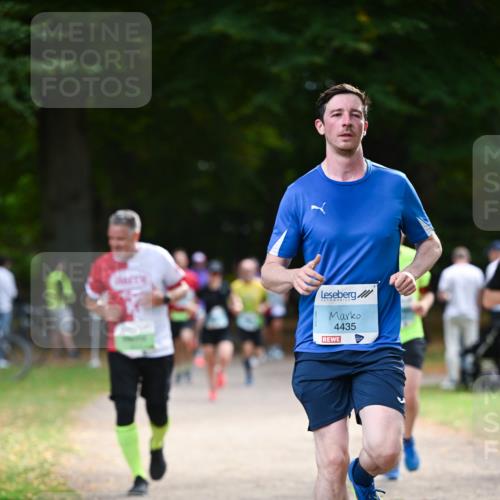 31.08.2025 - 21. Blankeneser Heldenlauf Dr. Thomas Lammeyer http://msf.ph/oto/8640257 31.08.2025 10:59:46 Laufen 4435 meine-sportfotos.de