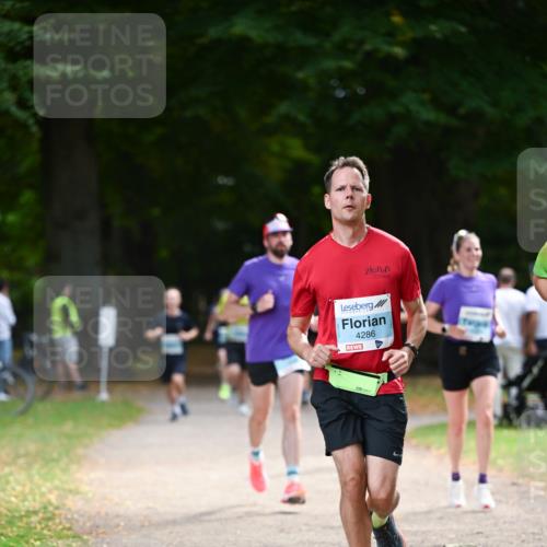 31.08.2025 - 21. Blankeneser Heldenlauf Dr. Thomas Lammeyer http://msf.ph/oto/8640310 31.08.2025 10:59:53 Laufen 4286 meine-sportfotos.de