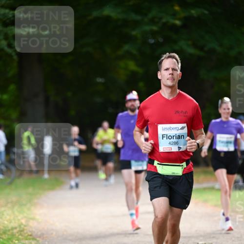 31.08.2025 - 21. Blankeneser Heldenlauf Dr. Thomas Lammeyer http://msf.ph/oto/8640315 31.08.2025 10:59:54 Laufen 4286 meine-sportfotos.de