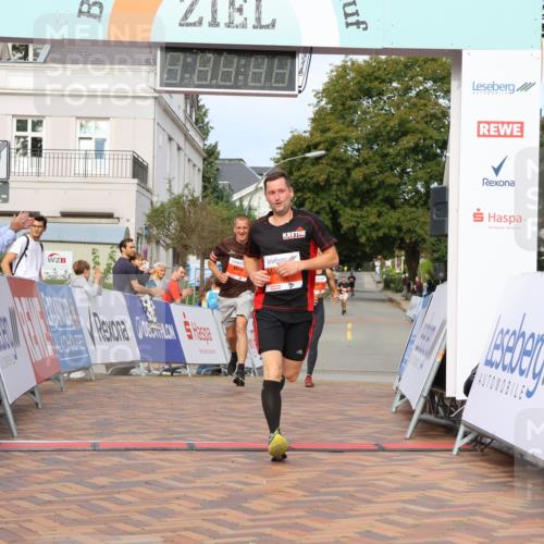 31.08.2025 - 21. Blankeneser Heldenlauf Strokosch-Dieckow http://msf.ph/oto/8640320 31.08.2025 09:45:15 Ziel 1015, 1026, 1146 meine-sportfotos.de