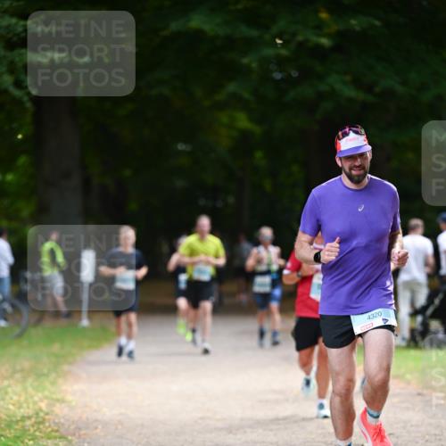 31.08.2025 - 21. Blankeneser Heldenlauf Dr. Thomas Lammeyer http://msf.ph/oto/8640327 31.08.2025 10:59:55 Laufen 4320 meine-sportfotos.de