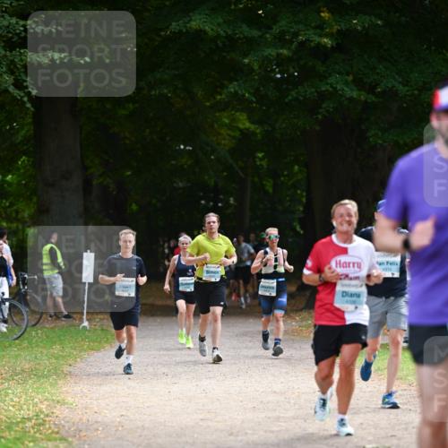 31.08.2025 - 21. Blankeneser Heldenlauf Dr. Thomas Lammeyer http://msf.ph/oto/8640330 31.08.2025 10:59:56 Laufen 7, 4315 meine-sportfotos.de