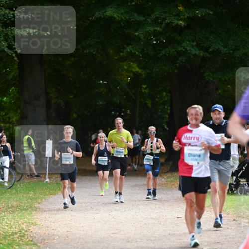 31.08.2025 - 21. Blankeneser Heldenlauf Dr. Thomas Lammeyer http://msf.ph/oto/8640332 31.08.2025 10:59:56 Laufen 4009 meine-sportfotos.de
