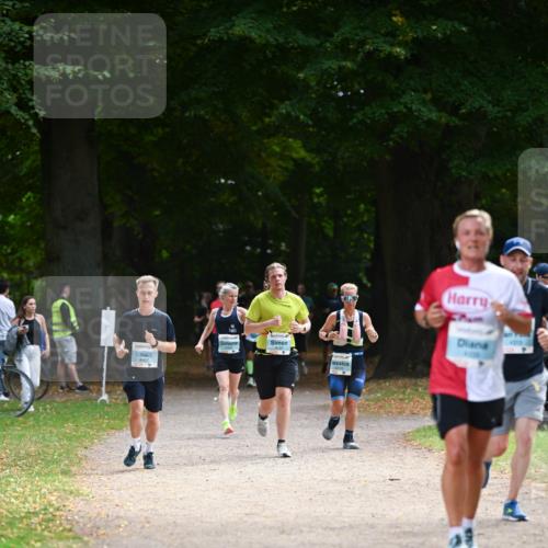 31.08.2025 - 21. Blankeneser Heldenlauf Dr. Thomas Lammeyer http://msf.ph/oto/8640334 31.08.2025 10:59:57 Laufen 4407, 4180, 4315 meine-sportfotos.de