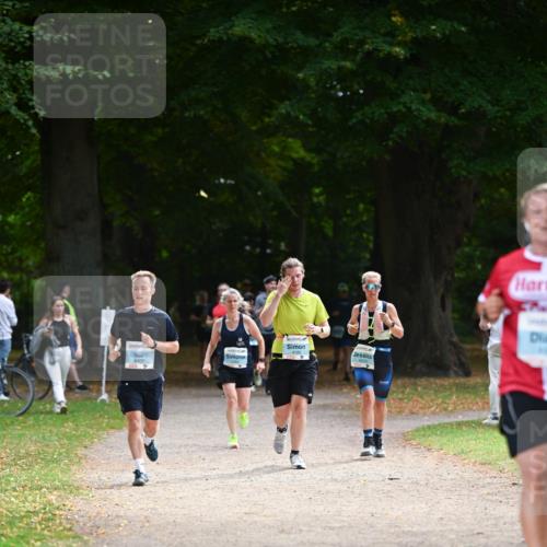 31.08.2025 - 21. Blankeneser Heldenlauf Dr. Thomas Lammeyer http://msf.ph/oto/8640342 31.08.2025 10:59:58 Laufen 4407, 4180 meine-sportfotos.de