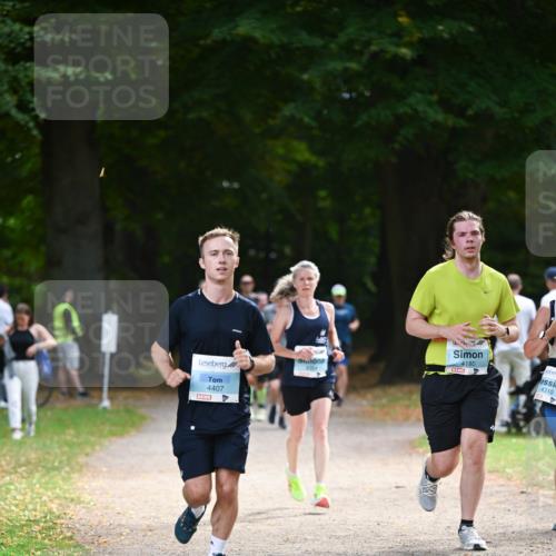 31.08.2025 - 21. Blankeneser Heldenlauf Dr. Thomas Lammeyer http://msf.ph/oto/8640365 31.08.2025 11:00:01 Laufen 4407, 4180, 4310 meine-sportfotos.de
