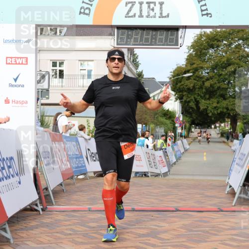 31.08.2025 - 21. Blankeneser Heldenlauf Strokosch-Dieckow http://msf.ph/oto/8640366 31.08.2025 09:44:59 Ziel 1025, 1096 meine-sportfotos.de