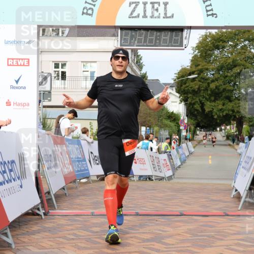 31.08.2025 - 21. Blankeneser Heldenlauf Strokosch-Dieckow http://msf.ph/oto/8640373 31.08.2025 09:44:59 Ziel 1025, 1096 meine-sportfotos.de