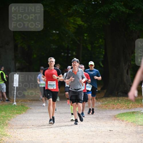 31.08.2025 - 21. Blankeneser Heldenlauf Dr. Thomas Lammeyer http://msf.ph/oto/8640383 31.08.2025 11:00:04 Laufen 4259 meine-sportfotos.de