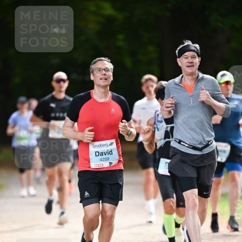 31.08.2025 - 21. Blankeneser Heldenlauf Dr. Thomas Lammeyer http://msf.ph/oto/8640406 31.08.2025 11:00:07 Laufen 6, 4259 meine-sportfotos.de
