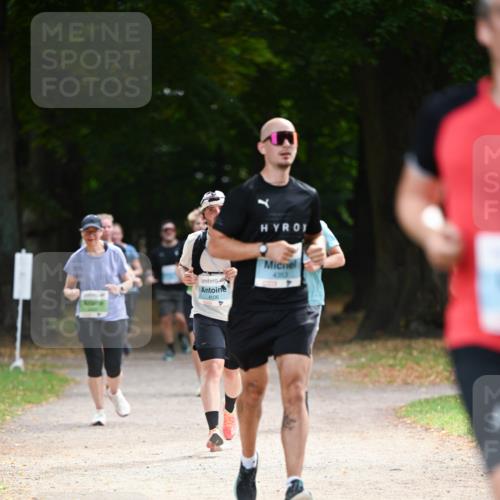 31.08.2025 - 21. Blankeneser Heldenlauf Dr. Thomas Lammeyer http://msf.ph/oto/8640424 31.08.2025 11:00:10 Laufen 4106, 4353 meine-sportfotos.de