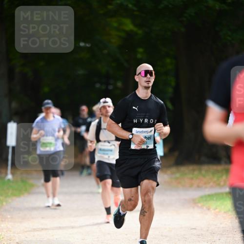 31.08.2025 - 21. Blankeneser Heldenlauf Dr. Thomas Lammeyer http://msf.ph/oto/8640426 31.08.2025 11:00:10 Laufen 53 meine-sportfotos.de