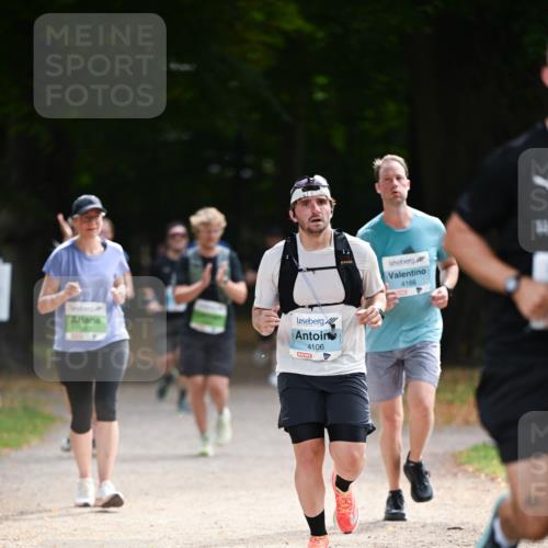 31.08.2025 - 21. Blankeneser Heldenlauf Dr. Thomas Lammeyer http://msf.ph/oto/8640438 31.08.2025 11:00:11 Laufen 340, 4106, 4166 meine-sportfotos.de