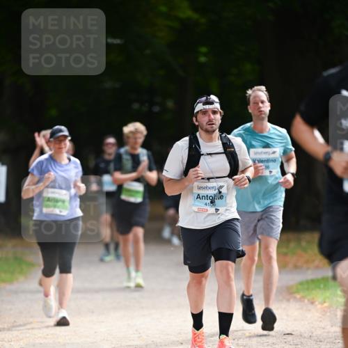 31.08.2025 - 21. Blankeneser Heldenlauf Dr. Thomas Lammeyer http://msf.ph/oto/8640439 31.08.2025 11:00:12 Laufen 4106 meine-sportfotos.de