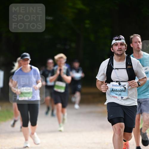 31.08.2025 - 21. Blankeneser Heldenlauf Dr. Thomas Lammeyer http://msf.ph/oto/8640453 31.08.2025 11:00:13 Laufen 4106 meine-sportfotos.de