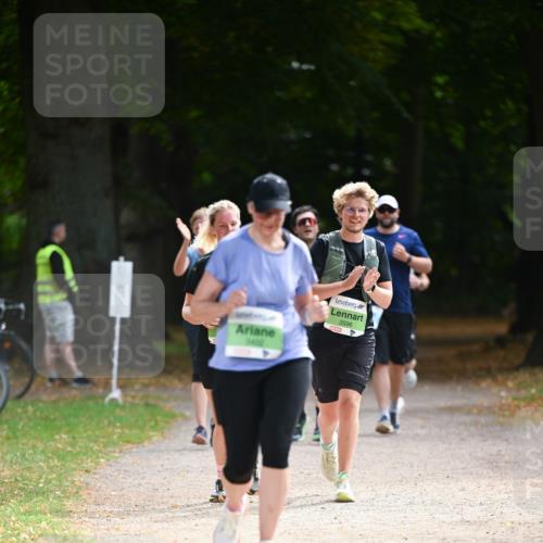 31.08.2025 - 21. Blankeneser Heldenlauf Dr. Thomas Lammeyer http://msf.ph/oto/8640459 31.08.2025 11:00:14 Laufen 5402, 3596 meine-sportfotos.de