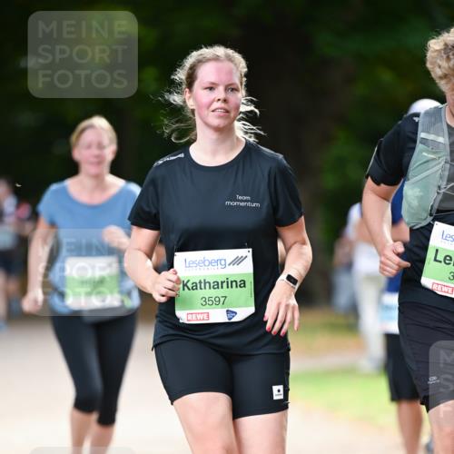 31.08.2025 - 21. Blankeneser Heldenlauf Dr. Thomas Lammeyer http://msf.ph/oto/8640505 31.08.2025 11:00:20 Laufen 3597, 3 meine-sportfotos.de
