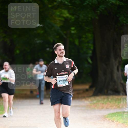 31.08.2025 - 21. Blankeneser Heldenlauf Dr. Thomas Lammeyer http://msf.ph/oto/8640532 31.08.2025 11:00:28 Laufen 4170 meine-sportfotos.de