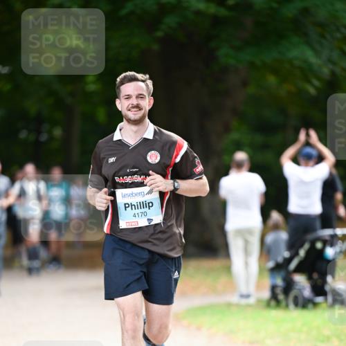 31.08.2025 - 21. Blankeneser Heldenlauf Dr. Thomas Lammeyer http://msf.ph/oto/8640547 31.08.2025 11:00:29 Laufen 4170 meine-sportfotos.de