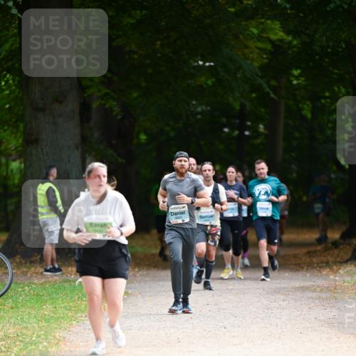 31.08.2025 - 21. Blankeneser Heldenlauf Dr. Thomas Lammeyer http://msf.ph/oto/8640555 31.08.2025 11:00:31 Laufen 9450, 4403 meine-sportfotos.de