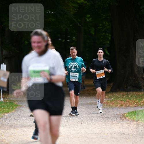 31.08.2025 - 21. Blankeneser Heldenlauf Dr. Thomas Lammeyer http://msf.ph/oto/8640564 31.08.2025 11:00:35 Laufen 4102, 5276 meine-sportfotos.de