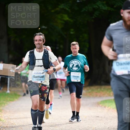 31.08.2025 - 21. Blankeneser Heldenlauf Dr. Thomas Lammeyer http://msf.ph/oto/8640586 31.08.2025 11:00:39 Laufen 4233 meine-sportfotos.de