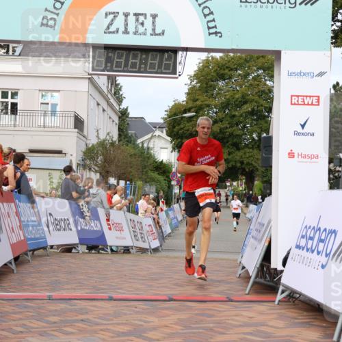 31.08.2025 - 21. Blankeneser Heldenlauf Strokosch-Dieckow http://msf.ph/oto/8640590 31.08.2025 09:40:51 Ziel 1056, 1151 meine-sportfotos.de