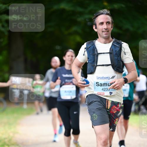 31.08.2025 - 21. Blankeneser Heldenlauf Dr. Thomas Lammeyer http://msf.ph/oto/8640593 31.08.2025 11:00:41 Laufen 4235 meine-sportfotos.de