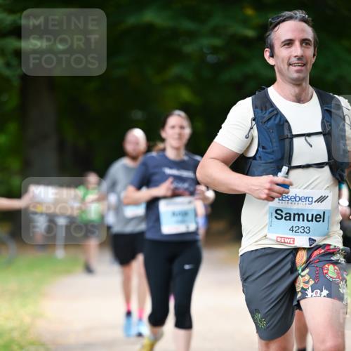 31.08.2025 - 21. Blankeneser Heldenlauf Dr. Thomas Lammeyer http://msf.ph/oto/8640597 31.08.2025 11:00:41 Laufen 4233 meine-sportfotos.de