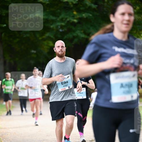 31.08.2025 - 21. Blankeneser Heldenlauf Dr. Thomas Lammeyer http://msf.ph/oto/8640607 31.08.2025 11:00:43 Laufen 4197, 4248 meine-sportfotos.de
