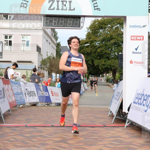 31.08.2025 - 21. Blankeneser Heldenlauf Strokosch-Dieckow http://msf.ph/oto/8640613 31.08.2025 09:44:43 Ziel 1066, 1131 meine-sportfotos.de